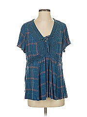 Torrid Short Sleeve Blouse