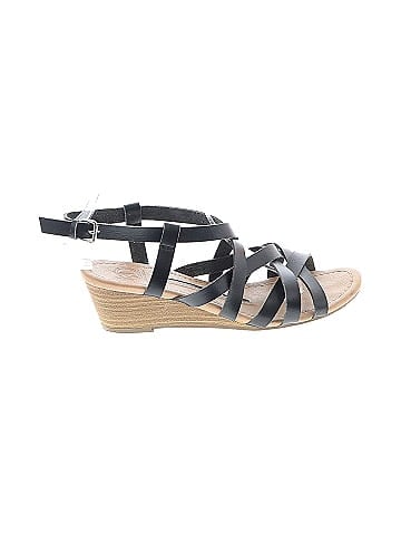 New Directions Wedges (view 1)