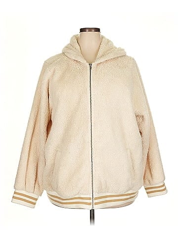 Torrid Coat (view 1)