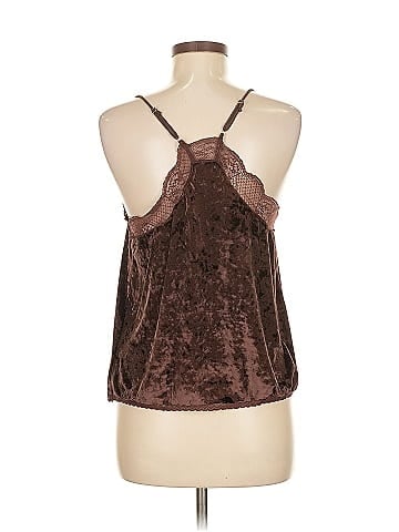 Pink Lily Sleeveless Blouse (view 2)