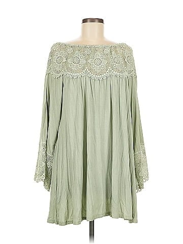 VICI 3/4 Sleeve Blouse (view 1)