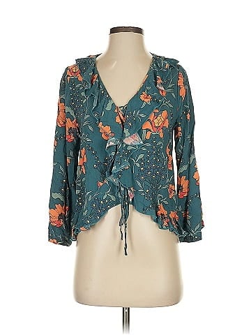 O'Neill 3/4 Sleeve Blouse (view 1)