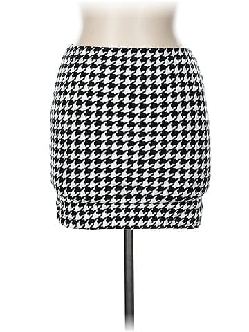 Forever 21 Casual Skirt (view 2)
