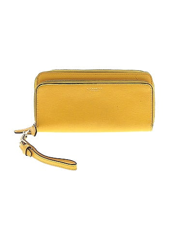 Coach Wristlet (view 1)