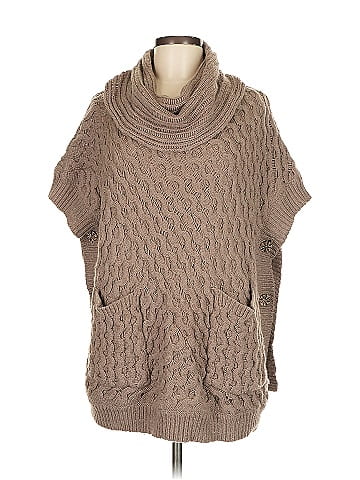 Angel of the North Poncho (view 1)