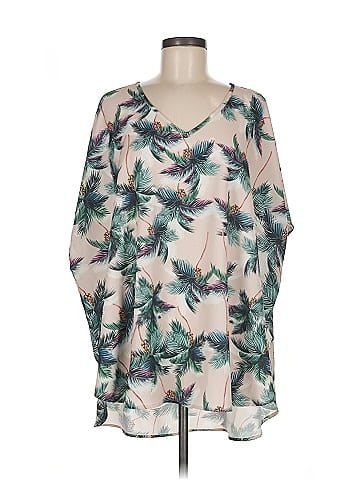 CAKE. 3/4 Sleeve Blouse (view 1)
