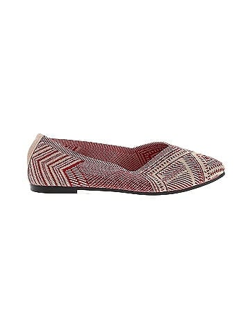 Unbranded Flats (view 1)