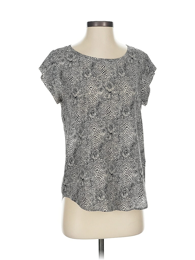 Click to view more detailed imagery on our partner's website Pre-owned Joie Short Sleeve Top Tan Scoop Neck Tops In Brown