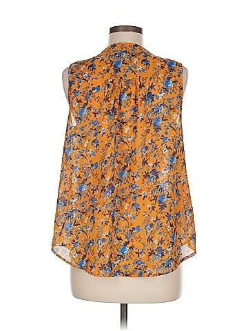 Fun2Fun Sleeveless Blouse (view 2)
