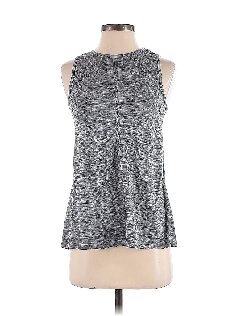 Pre-owned Athleta Sleeveless T-shirt In Gray