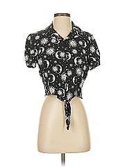 Hot Topic Short Sleeve Blouse