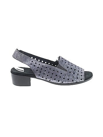Munro American Sandals (view 1)