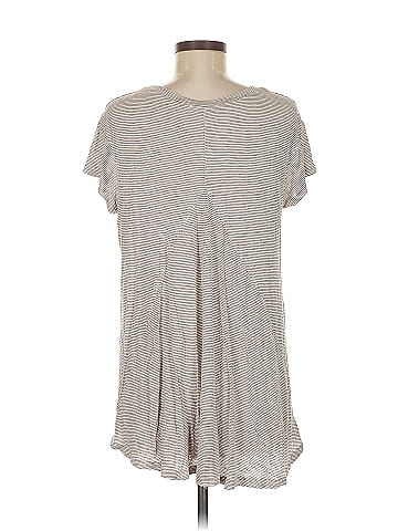 Mossimo Supply Co. Short Sleeve T-Shirt (view 2)