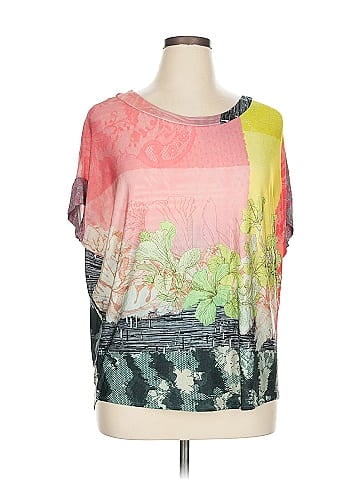 Guess Short Sleeve T-Shirt (view 1)