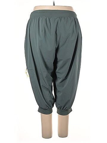 LIVI Active Pants (view 2)