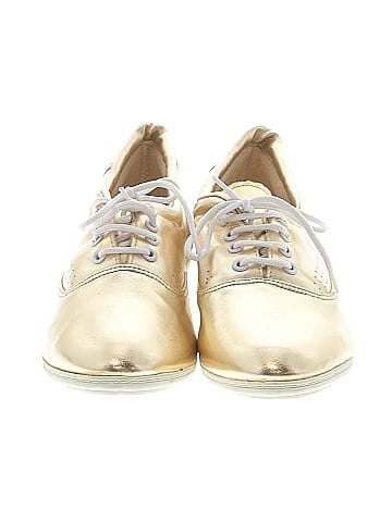 Unbranded Flats (view 2)