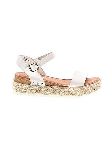 Cushion Aire Wedges (view 1)