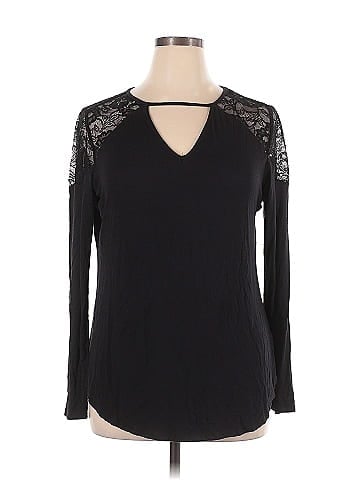Maurices Long Sleeve Top (view 1)