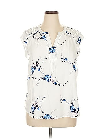 Daniel Rainn Sleeveless Blouse (view 1)
