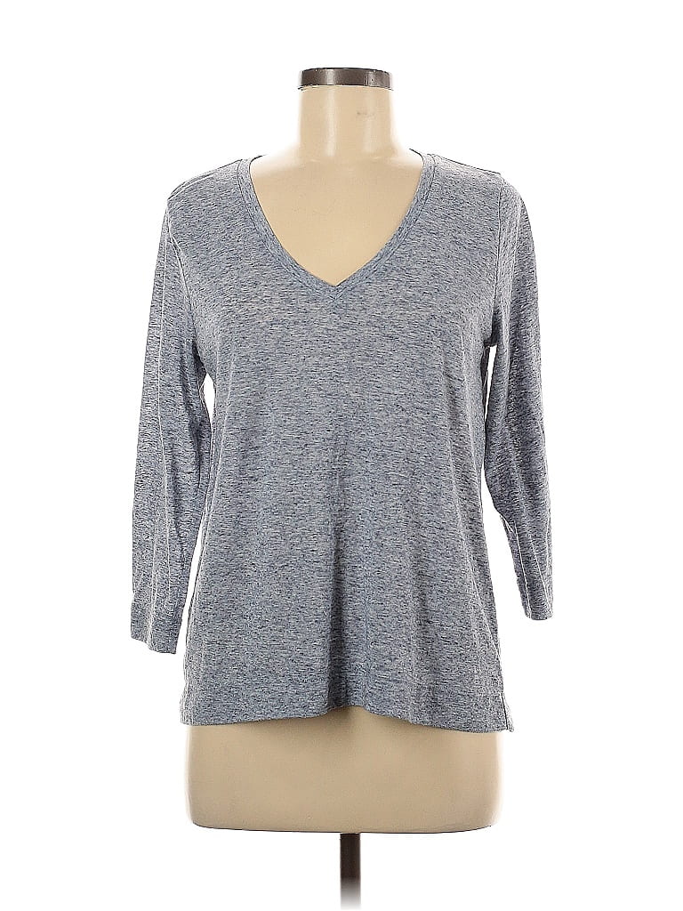 Click to view more detailed imagery on our partner's website Pre-owned Ann Taylor Loft 3/4 Sleeve Top Gray V Neck Tops