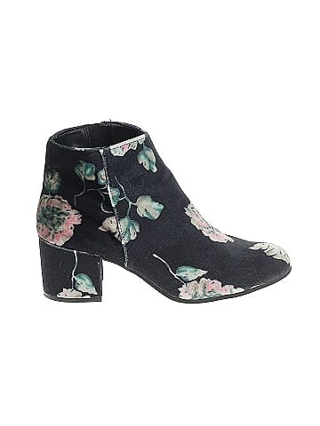 Circus by Sam Edelman Ankle Boots (view 1)