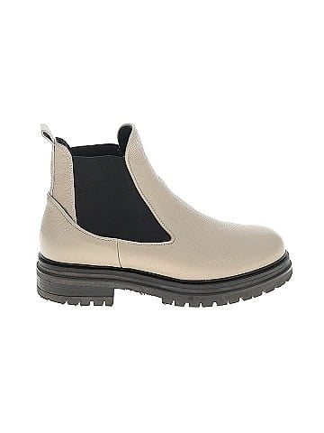 M. Gemi Ankle Boots (view 1)