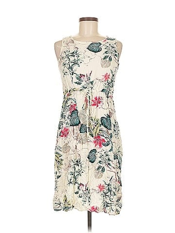 Emery Rose Casual Dress (view 1)
