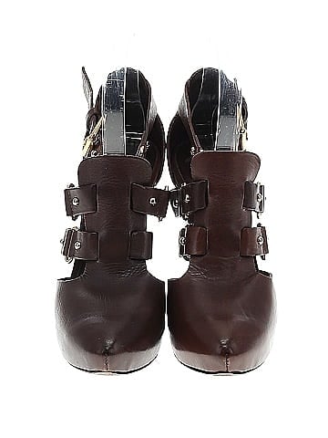 Pour La Victoire Heels (view 2)