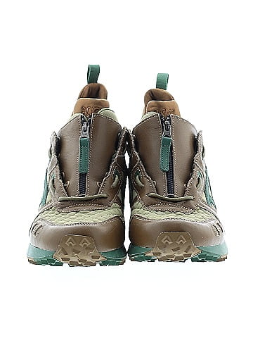 Asics Sneakers (view 2)