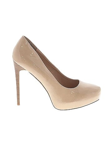 Shoedazzle Heels (view 1)