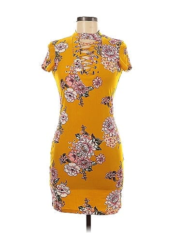 No Boundaries Casual Dress (view 1)