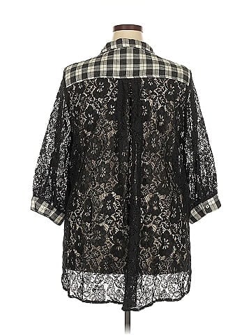Suzanne Betro 3/4 Sleeve Button-Down Shirt (view 2)