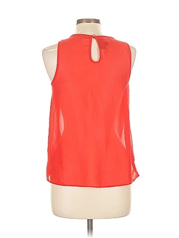 B.wear Sleeveless Blouse (view 2)