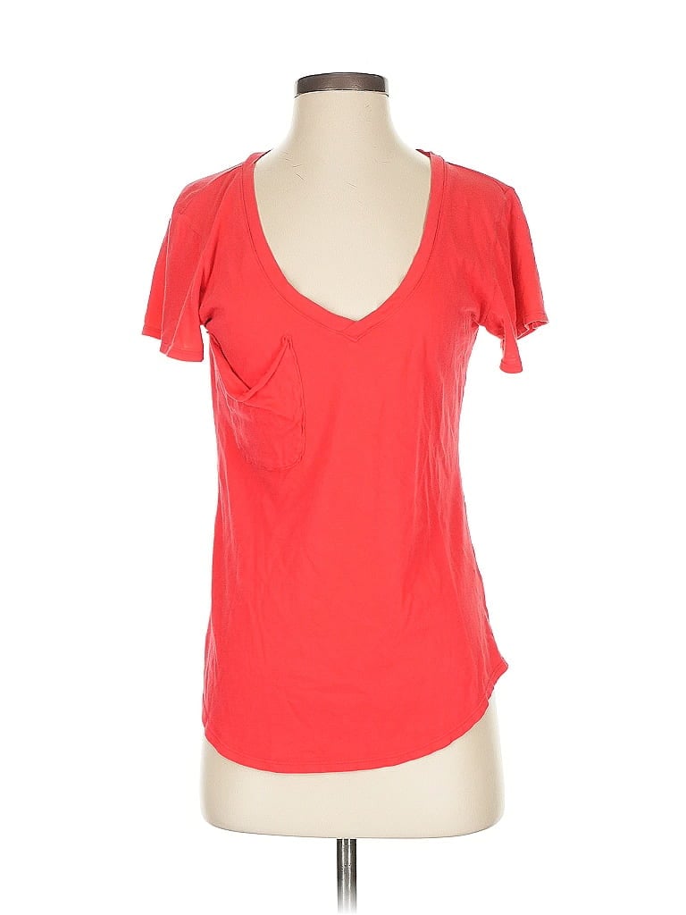 Click to view more detailed imagery on our partner's website Pre-owned Bobi Short Sleeve T-shirt In Red