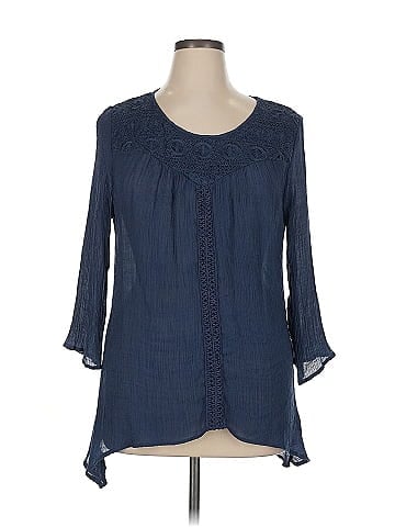 Spense 3/4 Sleeve Blouse (view 1)