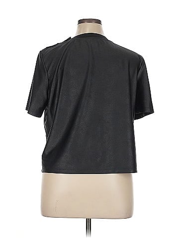 Maison d' Amelie Short Sleeve T-Shirt (view 2)