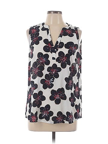 Roz & Ali Sleeveless T-Shirt (view 1)