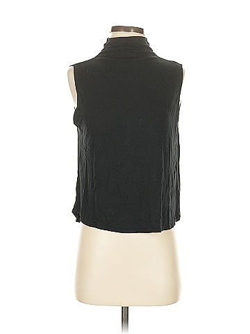 Babaton Sleeveless T-Shirt (view 1)