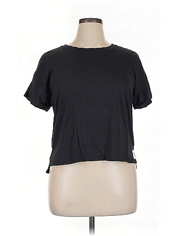 Calvin Klein Performance Short Sleeve T-Shirt (view 1)