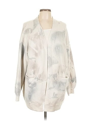 Pol Cardigan (view 1)