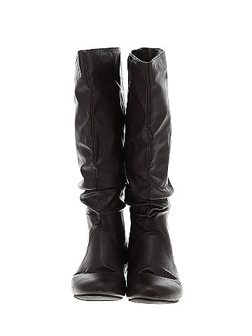 Journee Collection Boots (view 2)