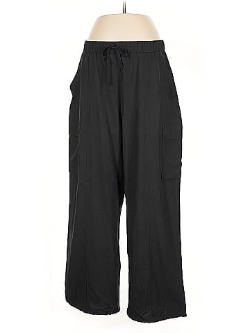 Gap Fit Cargo Pants (view 1)