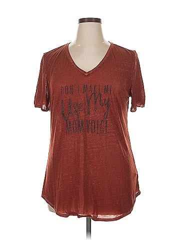 Maurices Short Sleeve T-Shirt (view 1)