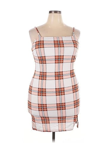 No Boundaries Casual Dress (view 1)
