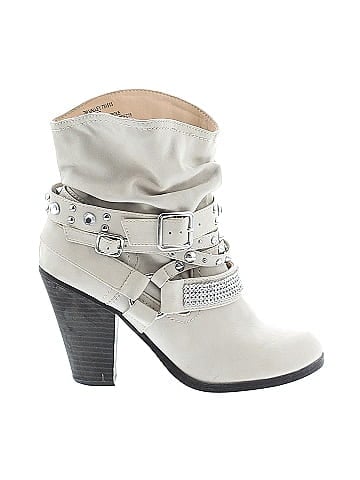 Daisy Fuentes Ankle Boots (view 1)