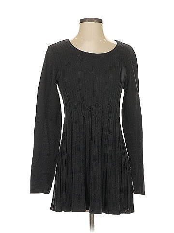 Daisy Fuentes Casual Dress (view 1)