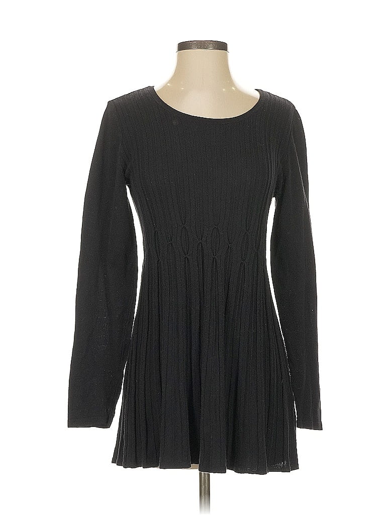 Pre-owned Daisy Fuentes Casual Dress In Black