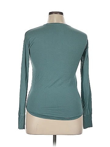 all in motion Long Sleeve Top (view 2)