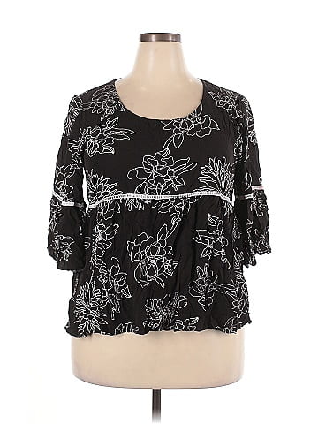 Suzanne Betro 3/4 Sleeve Blouse (view 1)