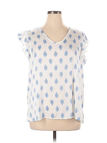 Liz Claiborne Sleeveless Blouse (view 1)